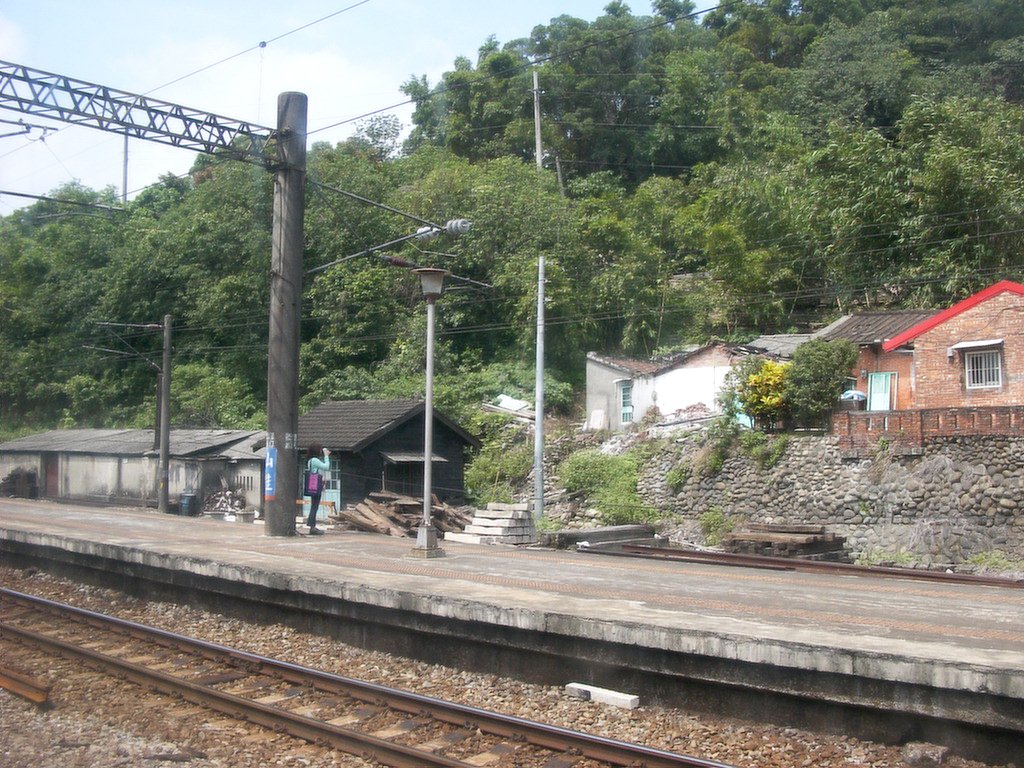 山佳の駅